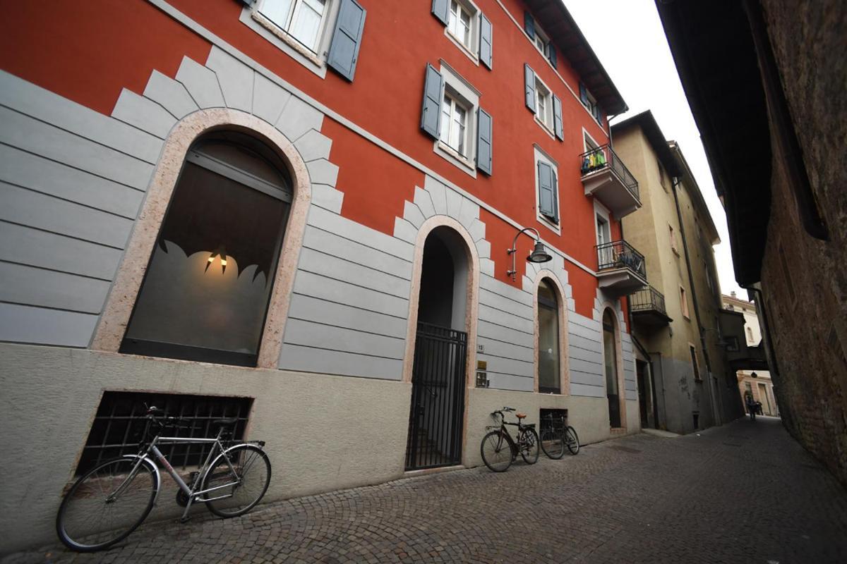La Casa Di Trento Apartamento Exterior foto